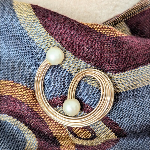 Vintage Kramer New York Atomic Brooch Lapel Pin - Picture 3 of 7